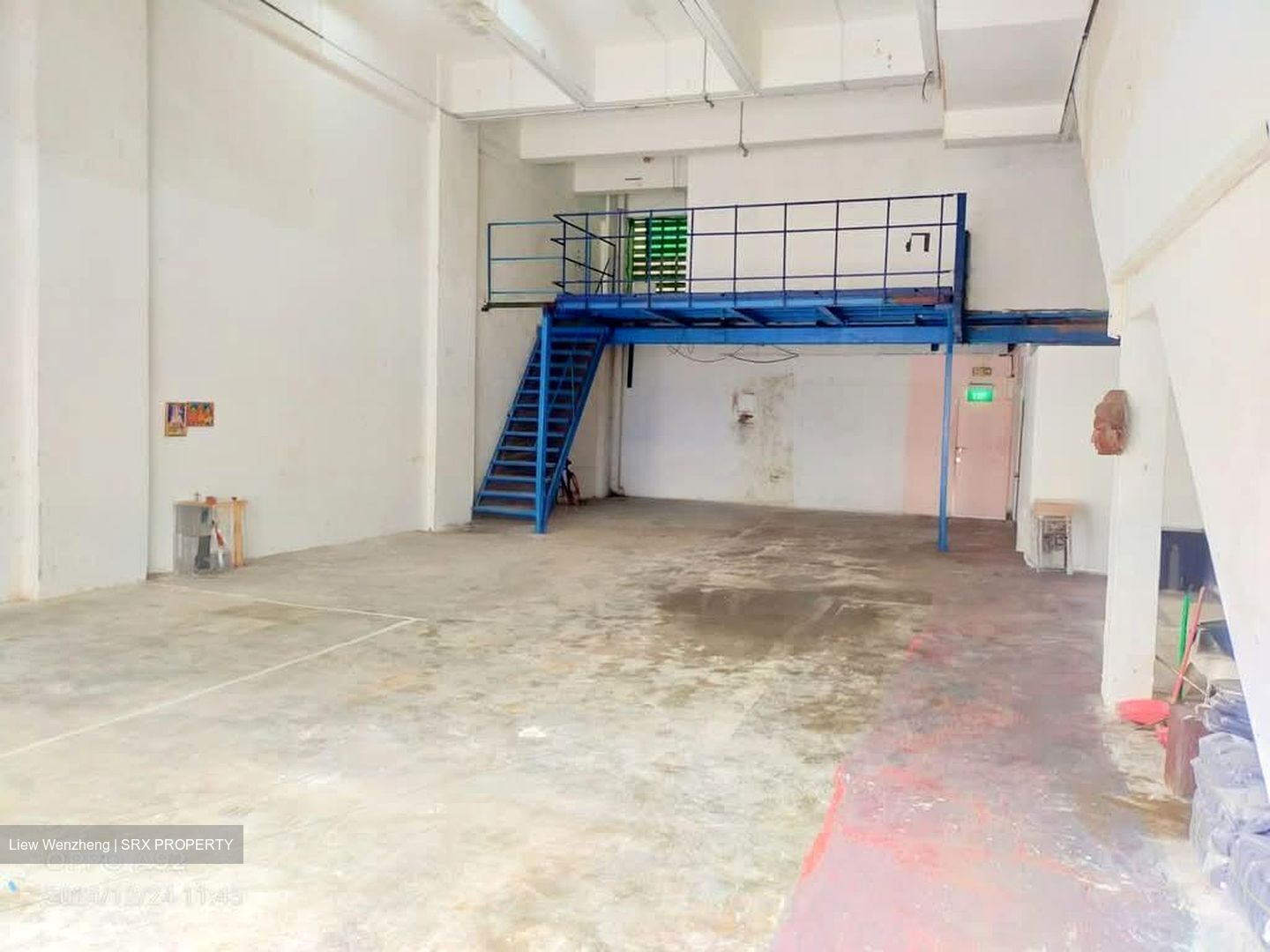 Civic Terrace Warehouse (D14), Factory #596249261